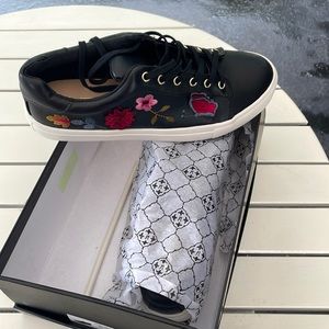 Nanette Lepore sneakers